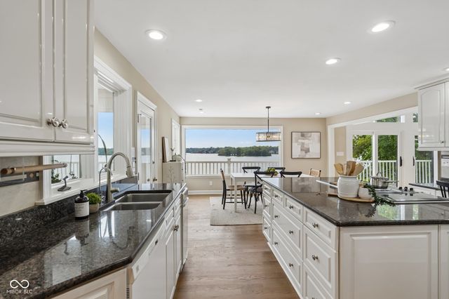10915 Brigantine Drive, Indianapolis, IN 46256