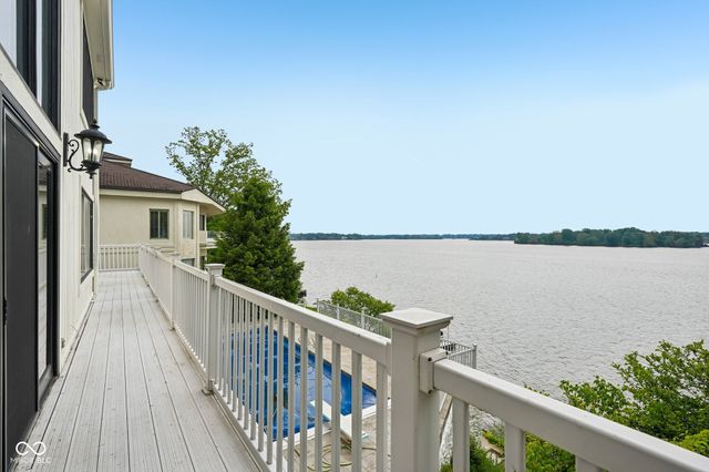10915 Brigantine Drive, Indianapolis, IN 46256