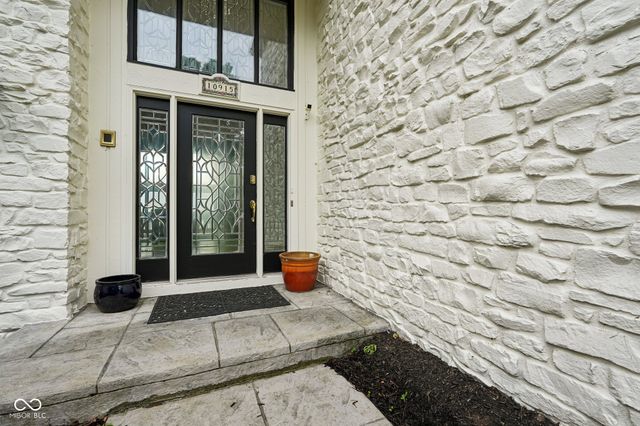 10915 Brigantine Drive, Indianapolis, IN 46256