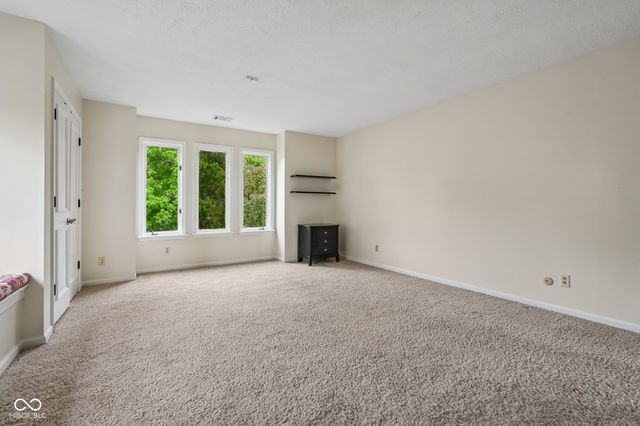 10915 Brigantine Drive, Indianapolis, IN 46256
