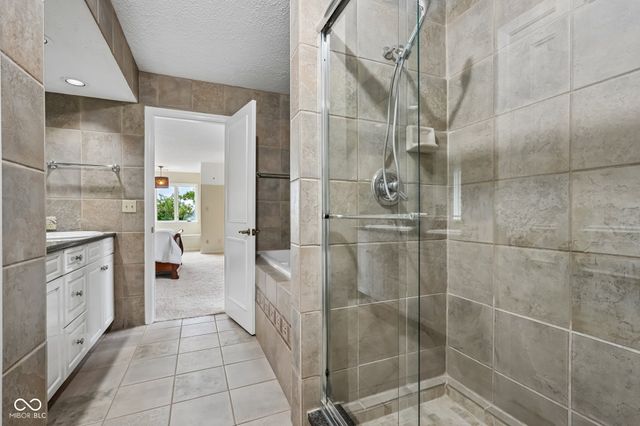 10915 Brigantine Drive, Indianapolis, IN 46256