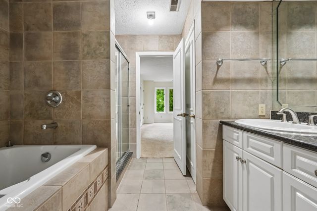 10915 Brigantine Drive, Indianapolis, IN 46256