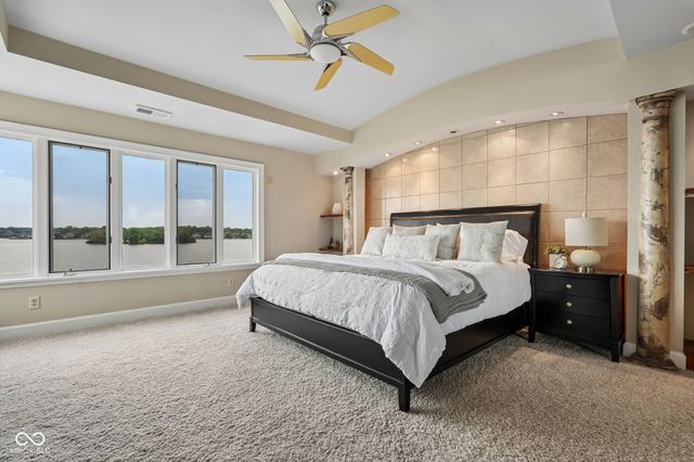 10915 Brigantine Drive, Indianapolis, IN 46256
