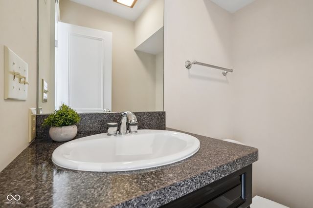 10915 Brigantine Drive, Indianapolis, IN 46256