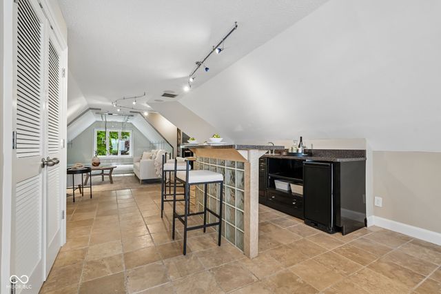 10915 Brigantine Drive, Indianapolis, IN 46256