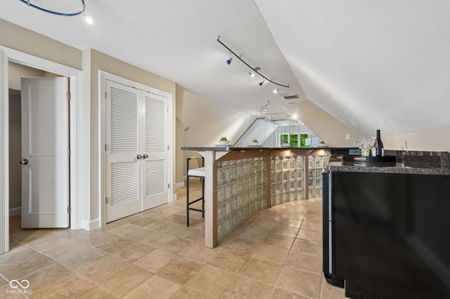 10915 Brigantine Drive, Indianapolis, IN 46256