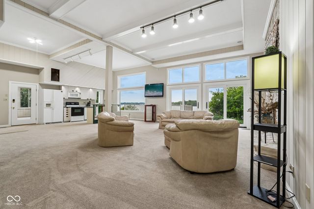 10915 Brigantine Drive, Indianapolis, IN 46256