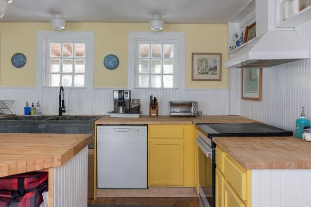 71 Eagle Peak Road, Brookfield, VT 05060