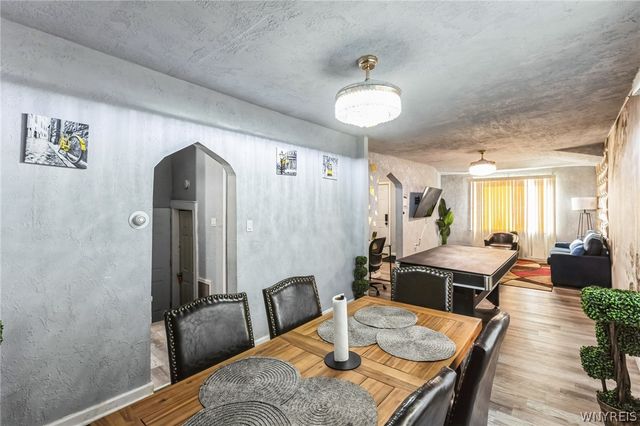 1320 Ashland Avenue, Niagara Falls, NY 14301