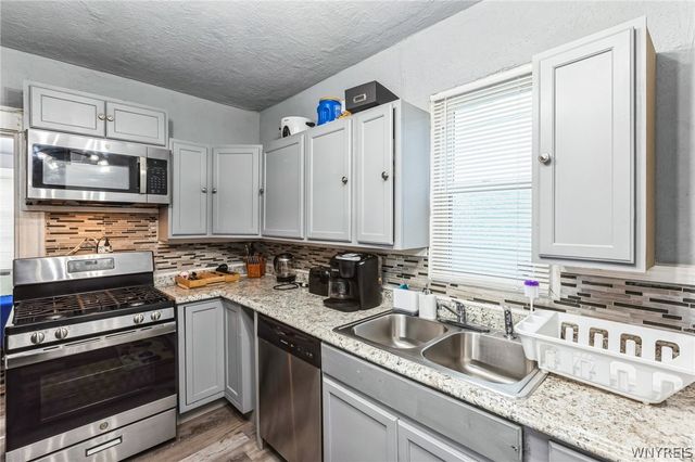 1320 Ashland Avenue, Niagara Falls, NY 14301