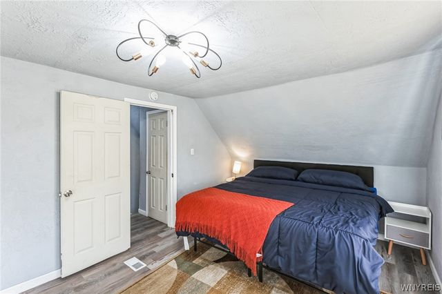 1320 Ashland Avenue, Niagara Falls, NY 14301