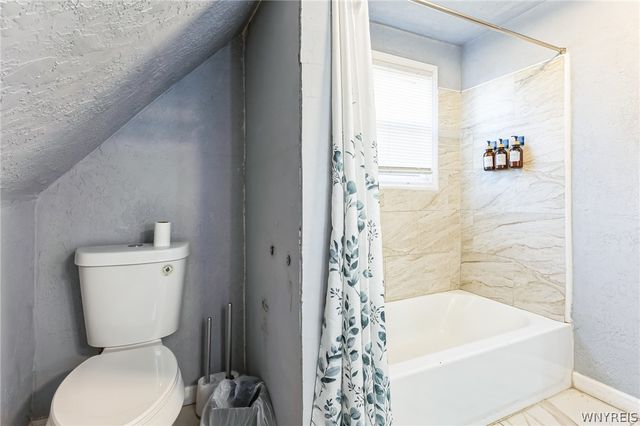 1320 Ashland Avenue, Niagara Falls, NY 14301