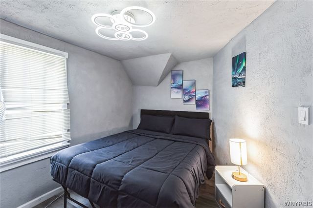1320 Ashland Avenue, Niagara Falls, NY 14301