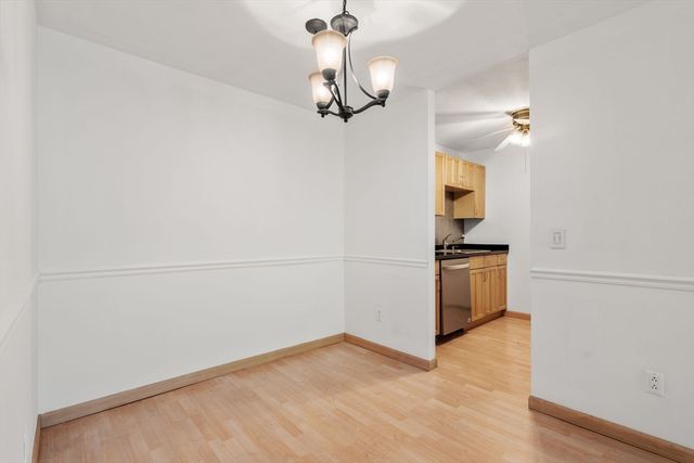 47 Will Dr 114, Canton, MA 02021