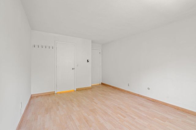 47 Will Dr 114, Canton, MA 02021