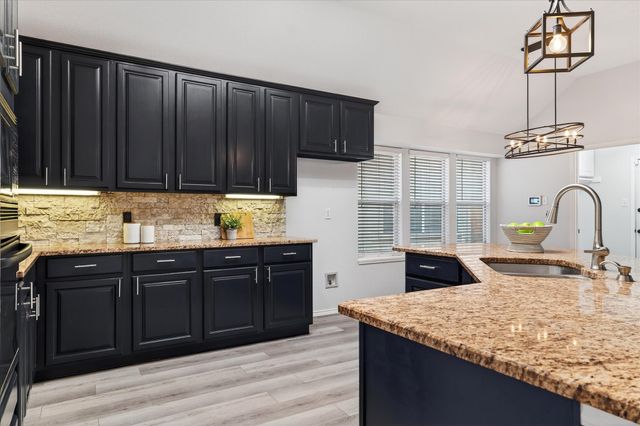 5734 Green Hollow Lane, The Colony, TX 75056