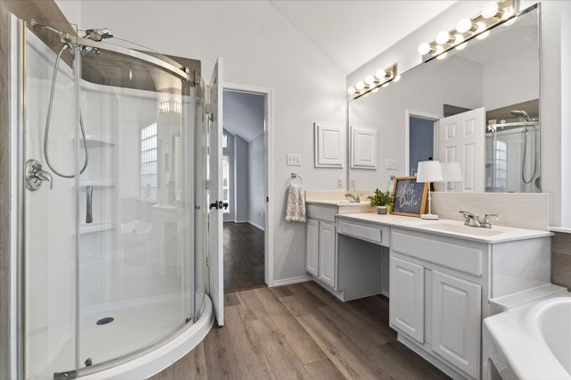 5734 Green Hollow Lane, The Colony, TX 75056