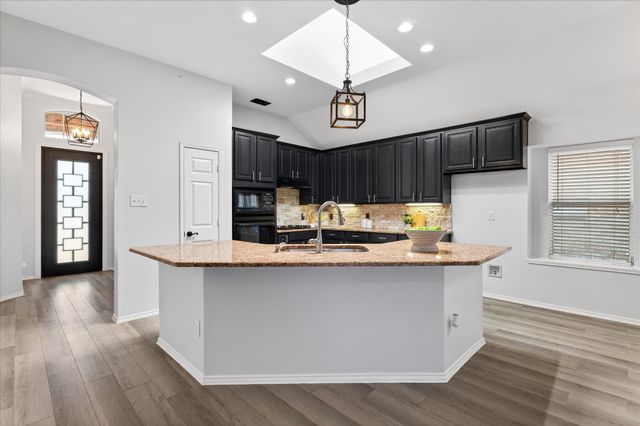 5734 Green Hollow Lane, The Colony, TX 75056