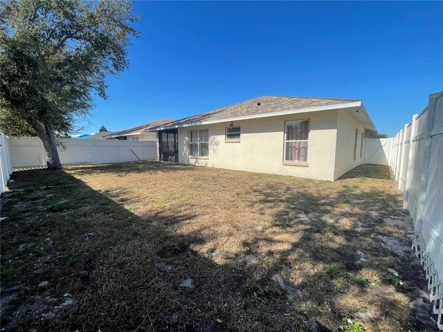 2209 PLEASURE RUN DRIVE, Ruskin, FL 33570