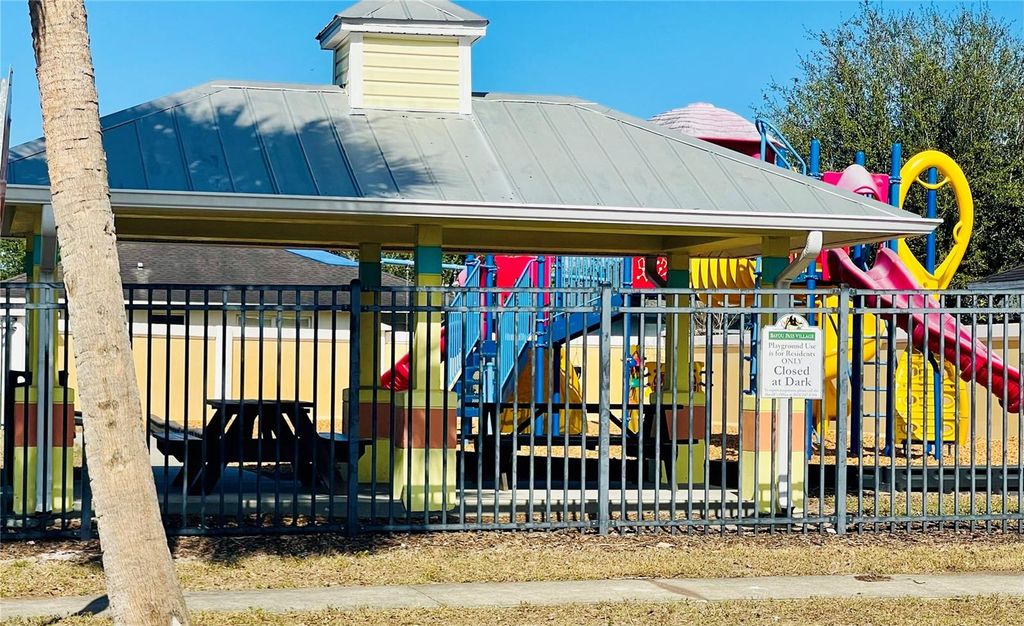 Image 21 of property listing at 2209 PLEASURE RUN DRIVE, Ruskin, FL 33570