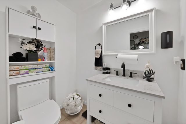 2716 Rochelle Point, Irving, TX 75062