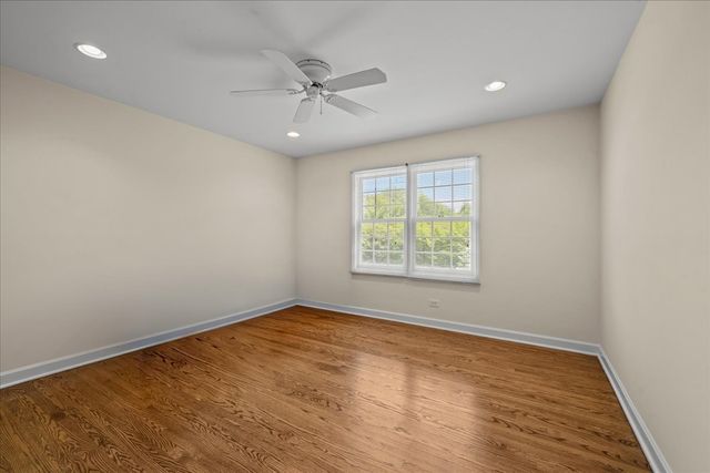 455 Rockefeller Road, Lake Forest, IL 60045