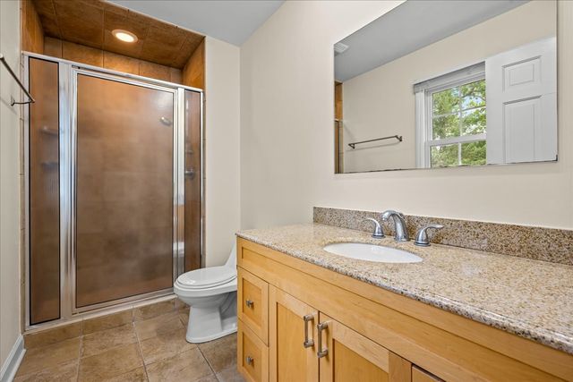 455 Rockefeller Road, Lake Forest, IL 60045