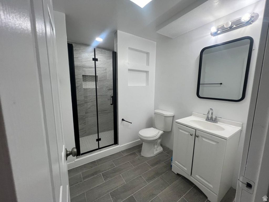 Image 25 of property listing at 109 W NAUTICAL DR, Stansbury Park, UT 84074