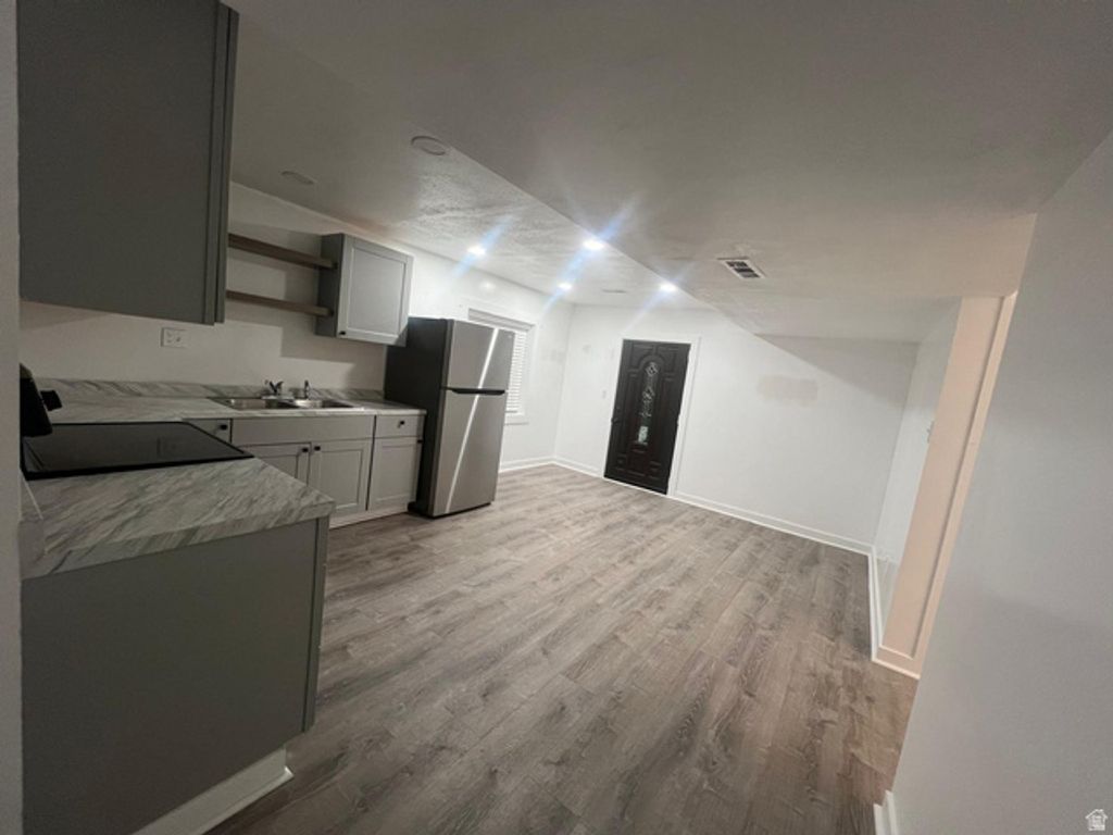 Image 26 of property listing at 109 W NAUTICAL DR, Stansbury Park, UT 84074