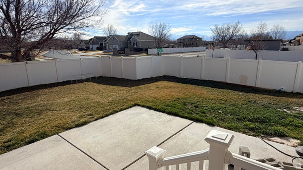 Image 28 of property listing at 109 W NAUTICAL DR, Stansbury Park, UT 84074