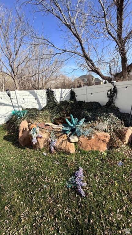 Image 33 of property listing at 109 W NAUTICAL DR, Stansbury Park, UT 84074