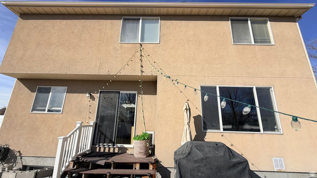 Image 34 of property listing at 109 W NAUTICAL DR, Stansbury Park, UT 84074