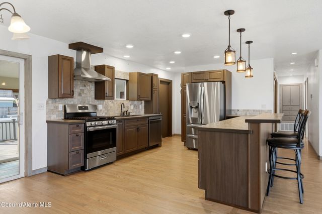 468 W Helen Ave, Hayden, ID 83835