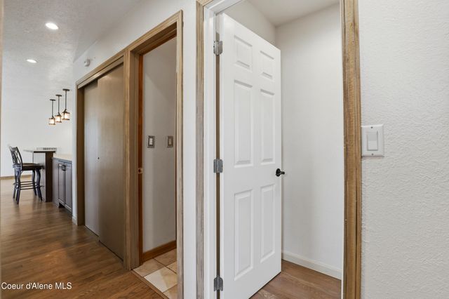 468 W Helen Ave, Hayden, ID 83835