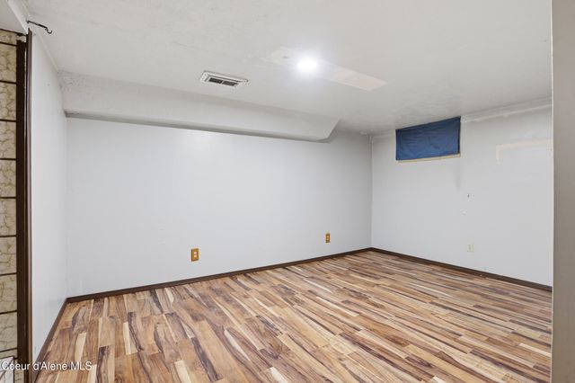 468 W Helen Ave, Hayden, ID 83835