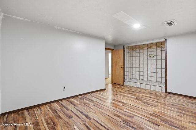 468 W Helen Ave, Hayden, ID 83835