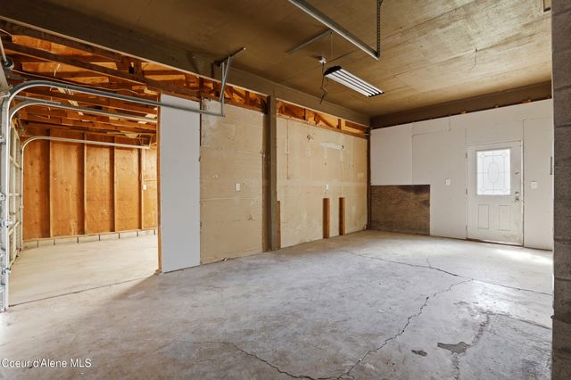 468 W Helen Ave, Hayden, ID 83835