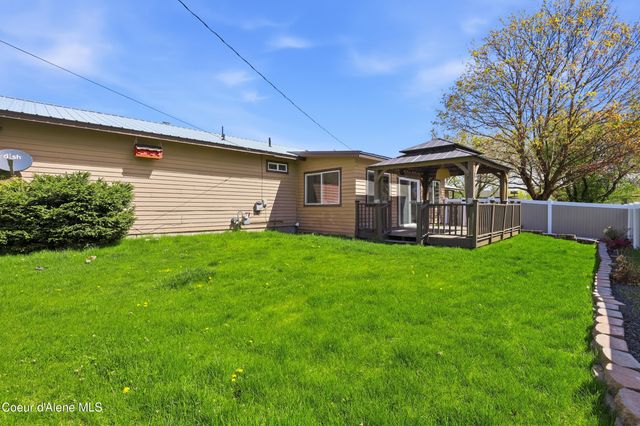 468 W Helen Ave, Hayden, ID 83835