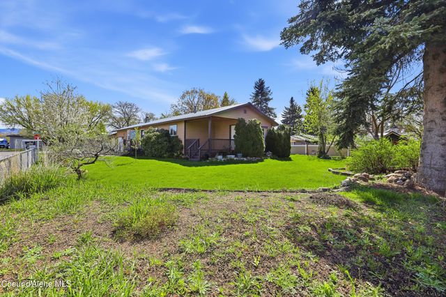 468 W Helen Ave, Hayden, ID 83835