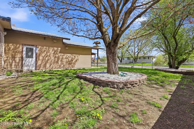468 W Helen Ave, Hayden, ID 83835