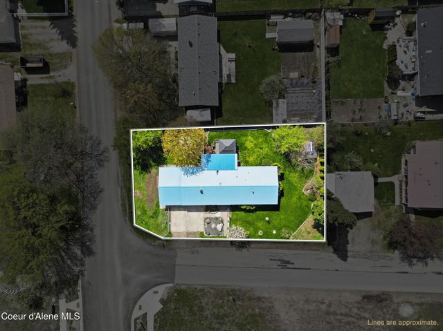 468 W Helen Ave, Hayden, ID 83835