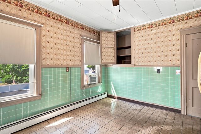 29 E Earle Street, Cumberland, RI 02864
