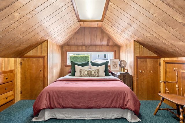 29 E Earle Street, Cumberland, RI 02864