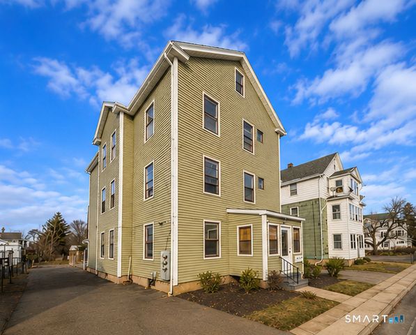 422 Allen Street, New Britain, CT 06053