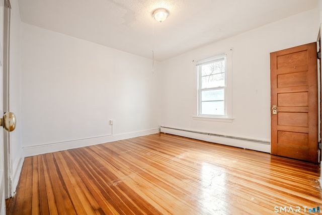 422 Allen Street, New Britain, CT 06053