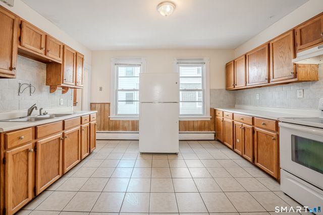 422 Allen Street, New Britain, CT 06053