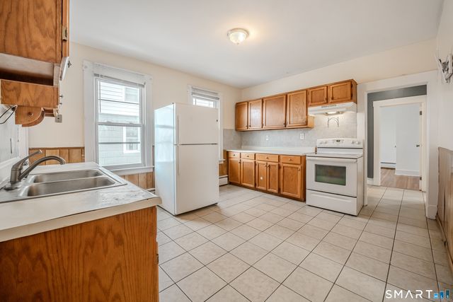 422 Allen Street, New Britain, CT 06053