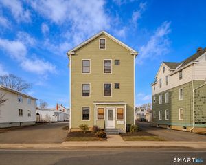 422 Allen Street, New Britain, CT 06053