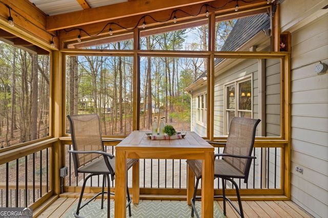 118 Little Ridge Road, Berkeley Lake, GA 30096