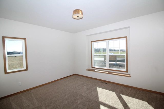 1252 Kiddle LANE, Union Grove, WI 53182